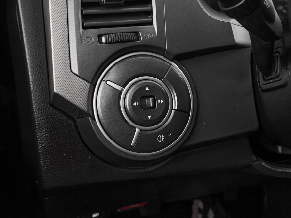 SsangYong Kyron, I Рестайлинг фото №12