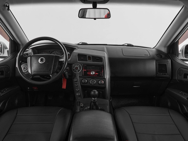 SsangYong Kyron, I Рестайлинг фото №8