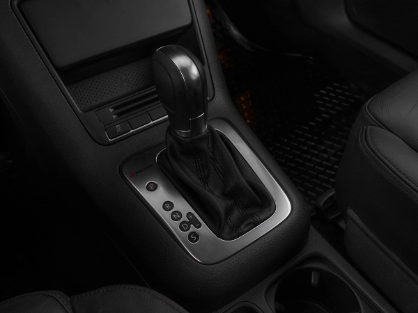 Volkswagen Tiguan, I фото №17