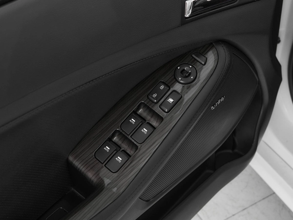 Kia Optima, III Рестайлинг фото №14