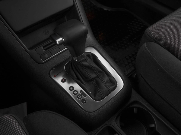 Volkswagen Tiguan, I фото №17