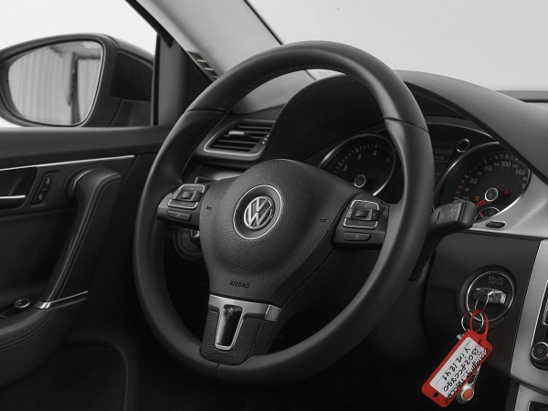 Volkswagen Passat, B7 фото №10