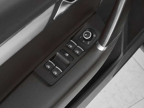 Volkswagen Passat, B7 фото №13