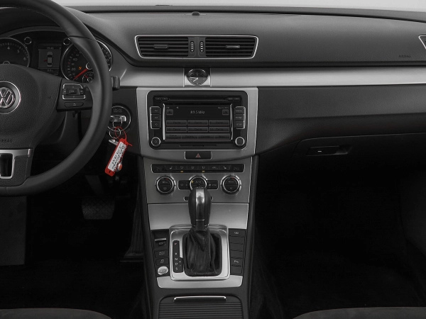 Volkswagen Passat, B7 фото №17