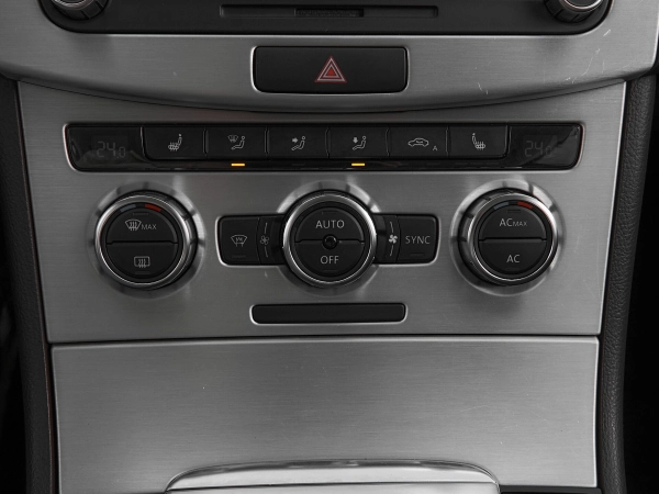 Volkswagen Passat, B7 фото №19