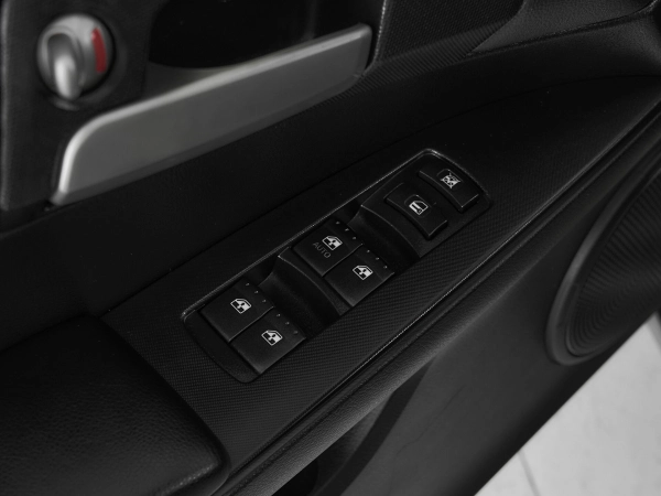 SsangYong Kyron, I Рестайлинг фото №13