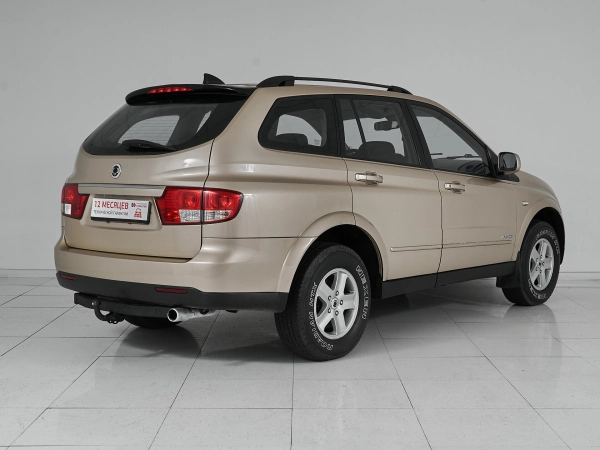 SsangYong Kyron, I Рестайлинг фото №6