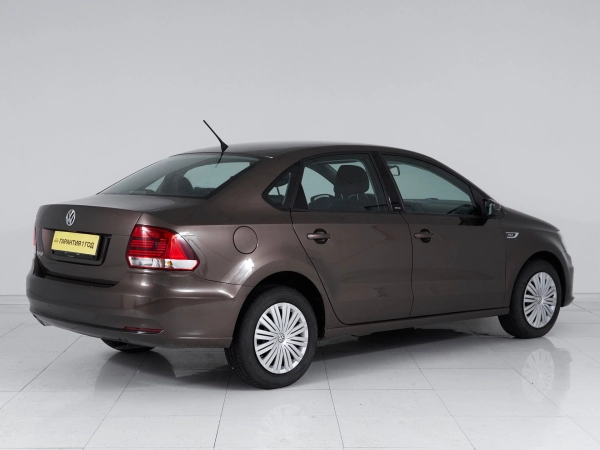 Volkswagen Polo, V Рестайлинг фото №6