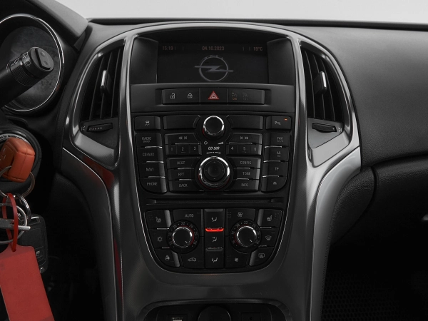 Opel Astra, J фото №16
