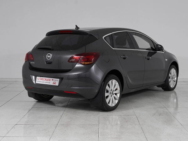 Opel Astra, J фото №5