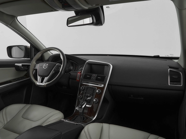 Volvo XC60, I Рестайлинг фото №9