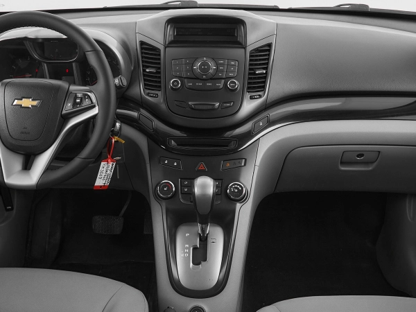 Chevrolet Orlando, I фото №14
