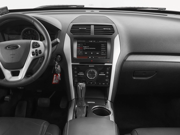 Ford Explorer, V фото №16