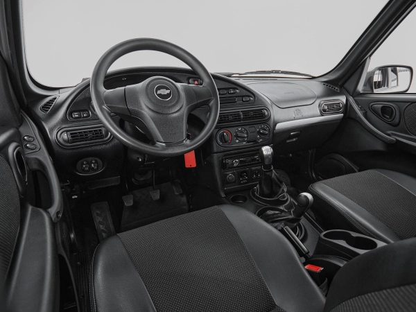 Chevrolet Niva, I Рестайлинг фото №7