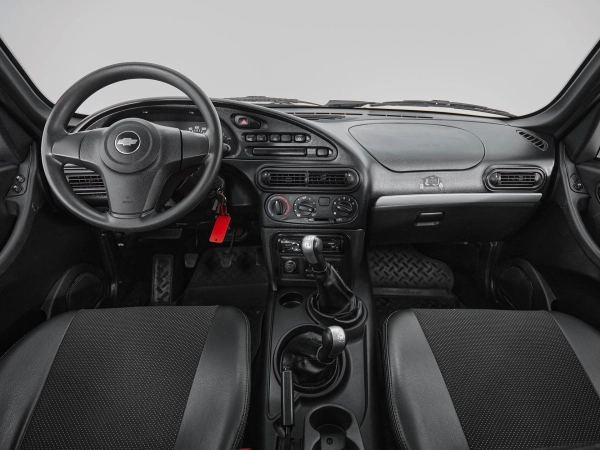 Chevrolet Niva, I Рестайлинг фото №8
