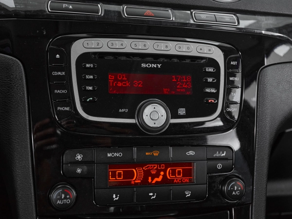 Ford Galaxy, II Рестайлинг фото №16