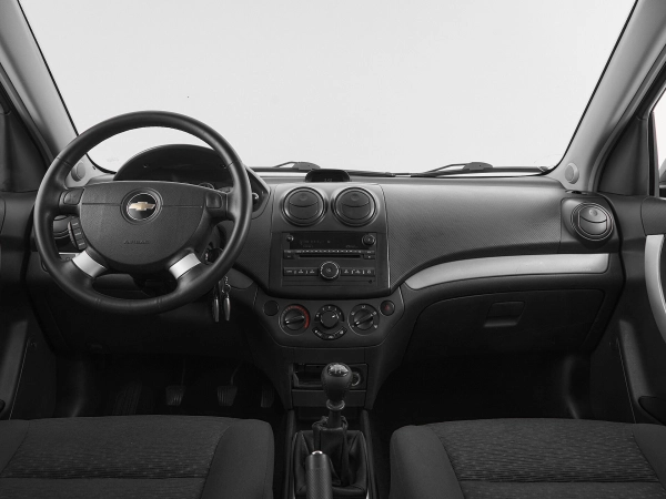 Chevrolet Aveo, I Рестайлинг фото №8