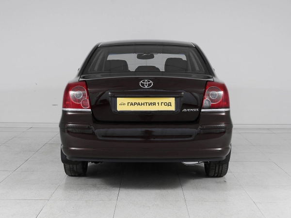 Toyota Avensis, II Рестайлинг фото №5