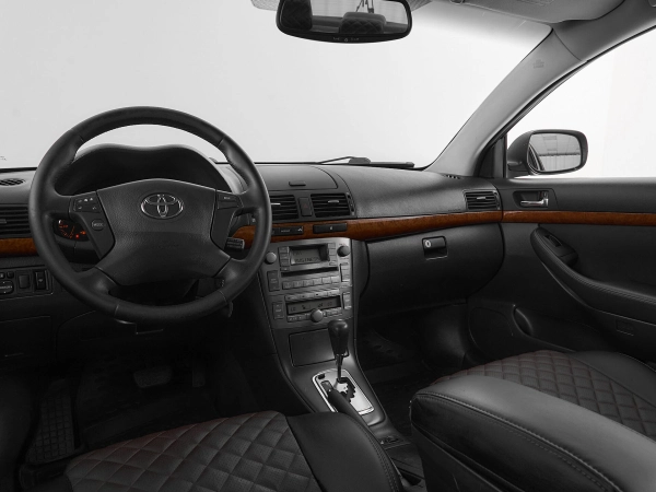 Toyota Avensis, II Рестайлинг фото №7