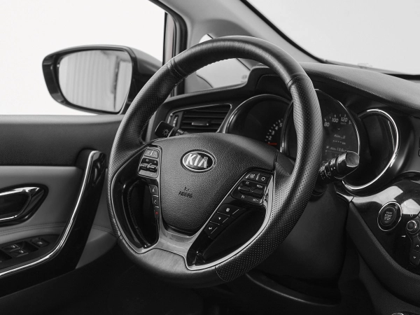Kia Ceed, II фото №10