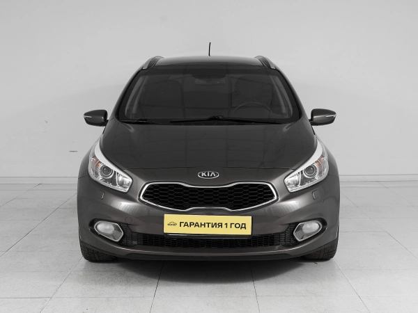 Kia Ceed, II фото №2