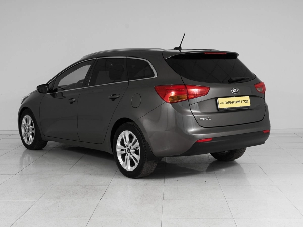 Kia Ceed, II фото №4