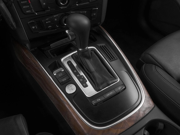 Audi Q5, I (8R) фото №16