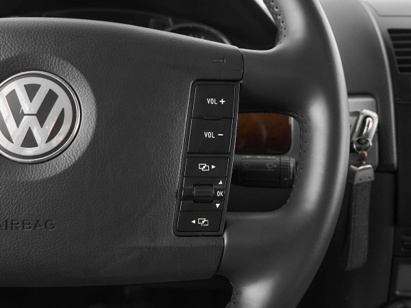 Volkswagen Touareg, I Рестайлинг фото №12