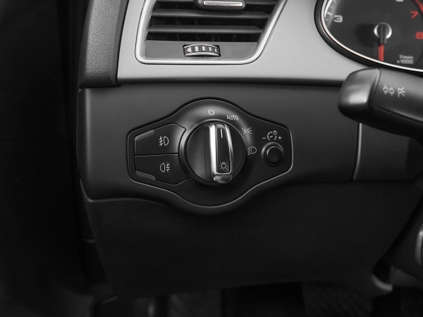 Audi A4, IV (B8) Рестайлинг фото №14