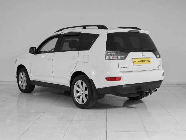 Mitsubishi Outlander, II Рестайлинг фото №4