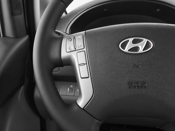 Hyundai Grand Starex, I фото №11