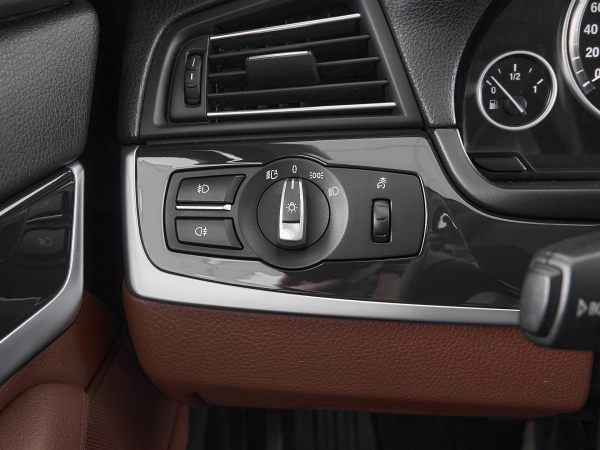 BMW 5 серии, VI (F10/F11/F07) Рестайлинг фото №14