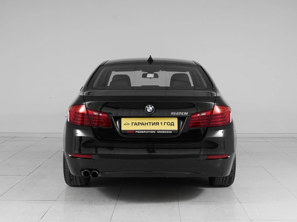 BMW 5 серии, VI (F10/F11/F07) Рестайлинг фото №5
