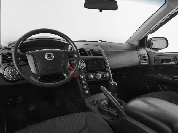 SsangYong Kyron, I Рестайлинг фото №7