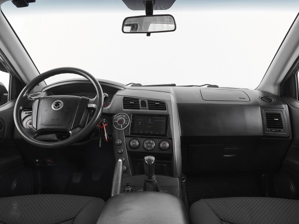 SsangYong Kyron, I Рестайлинг фото №8