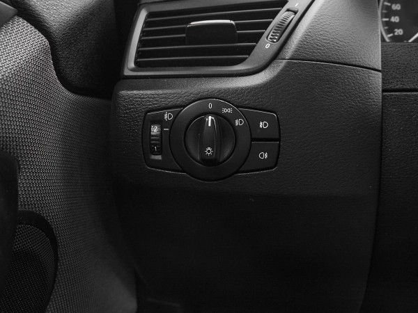 BMW X1, I (E84) фото №11
