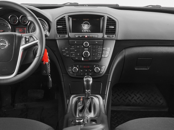Opel Insignia, I фото №12