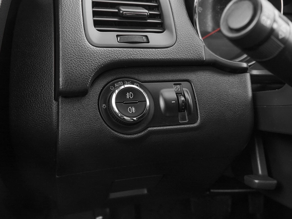 Opel Insignia, I фото №13