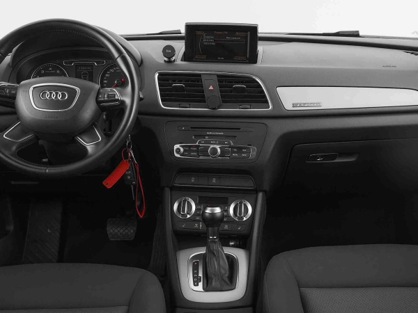 Audi Q3, I (8U) фото №11