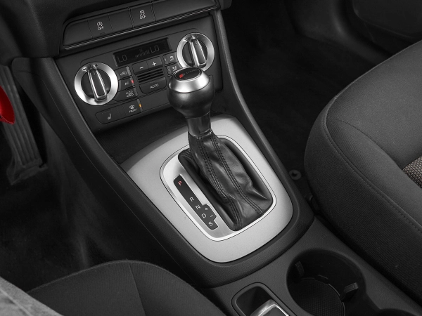Audi Q3, I (8U) фото №16