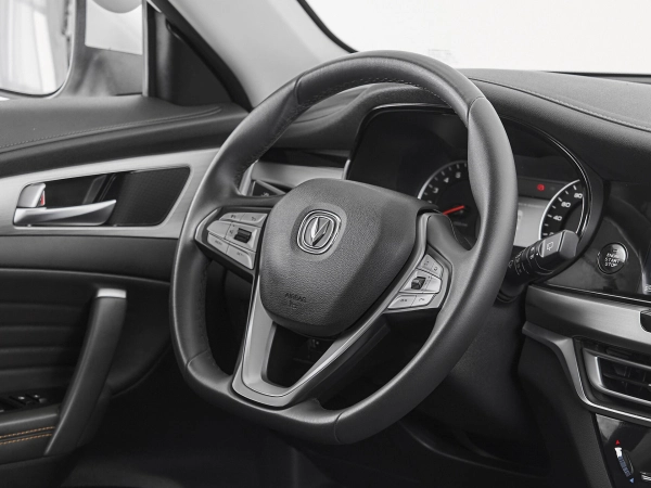 Changan CS35 Plus, I фото №10