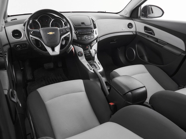 Chevrolet Cruze, I Рестайлинг фото №7