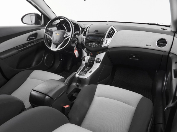 Chevrolet Cruze, I Рестайлинг фото №9