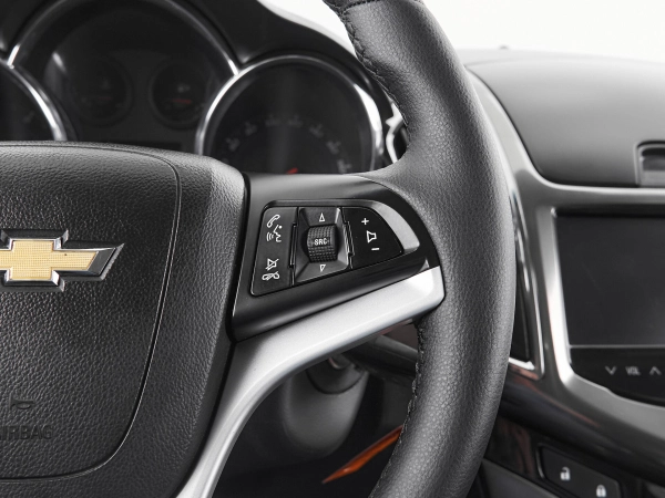 Chevrolet Cruze, I Рестайлинг фото №11