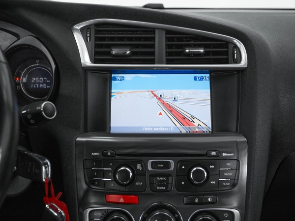 Citroen C4, I Рестайлинг фото №18