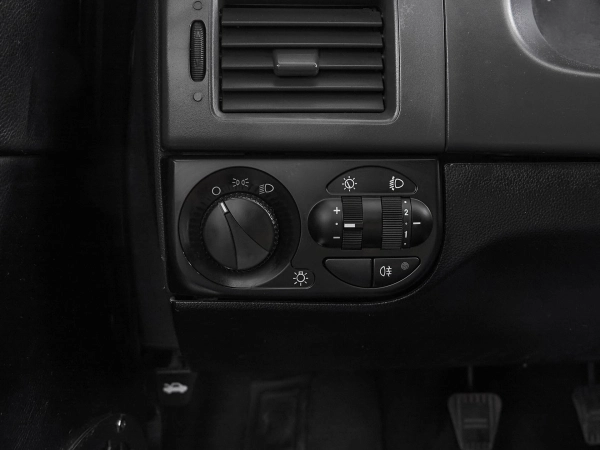 Lada (ВАЗ) Priora, I фото №12