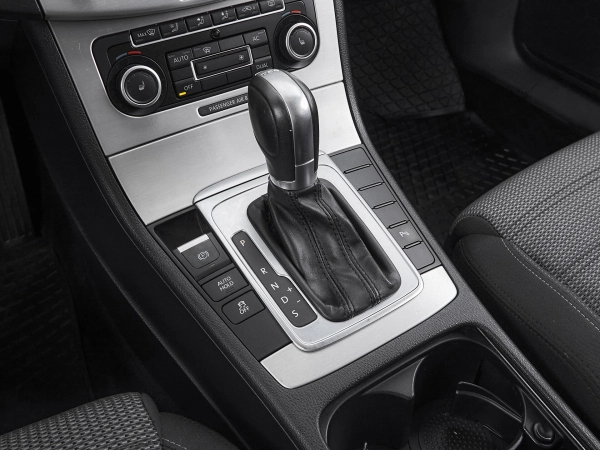 Volkswagen Passat CC, I фото №15