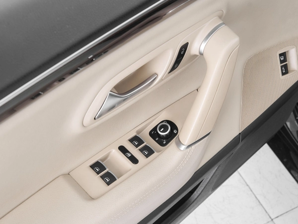 Volkswagen Passat CC, I Рестайлинг фото №14