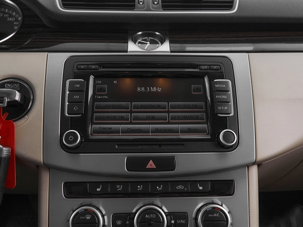 Volkswagen Passat CC, I Рестайлинг фото №17