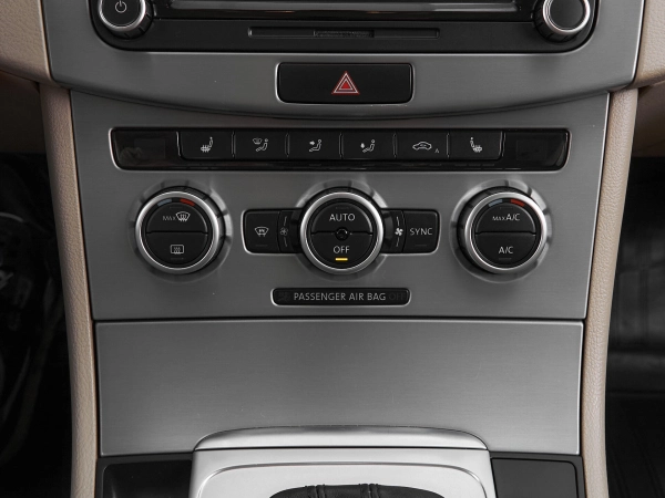 Volkswagen Passat CC, I Рестайлинг фото №18